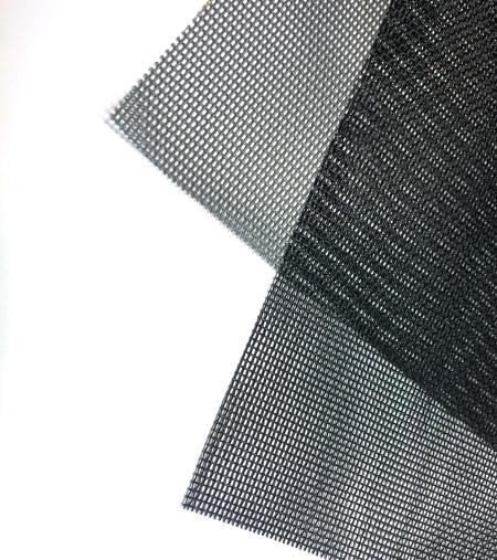 Kisállat-hálós rovarháló a háziállatok okozta károk megelőzésére.