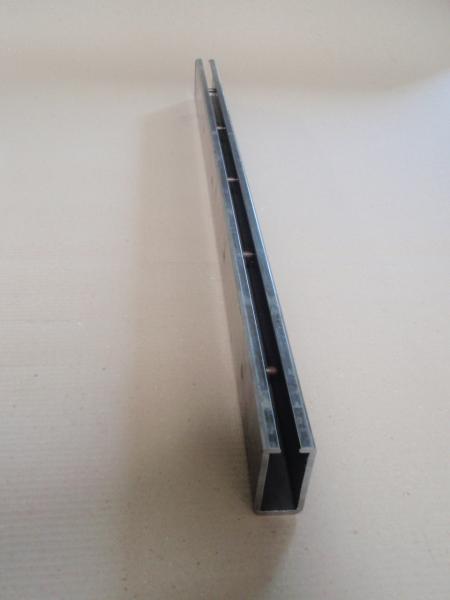 Gerendák poliuretán vagy gumi hálók moduláris rendszeréhez