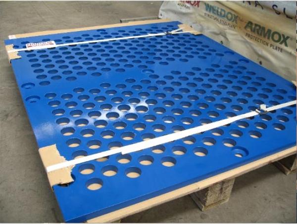 Hardox 450-ből készült csúszó- és ütközőlemezek