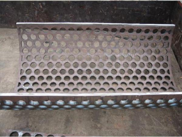 Hardox 450-ből készült csúszó- és ütközőlemezek